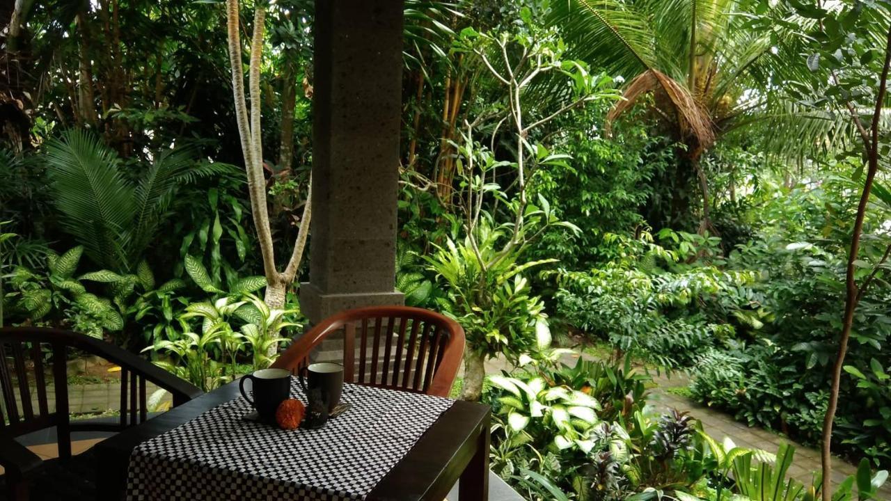 Prasanti Bed & Breakfast Убуд Екстер'єр фото